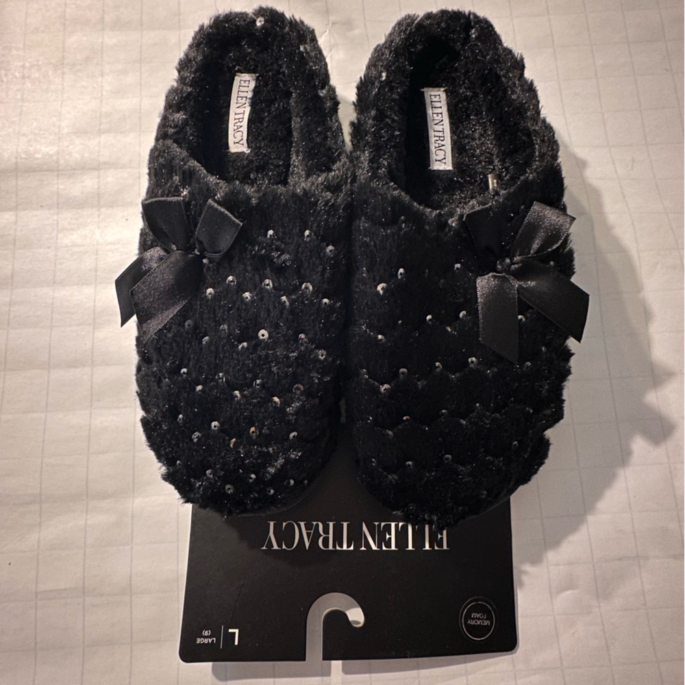 Ellen Tracy Fluffy Slippers Black L(9)